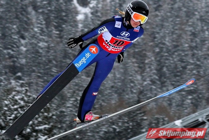 208 Chiara Hoelzl